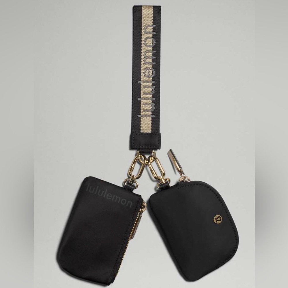 Lululemon NWT Dual Pouch Wristlet